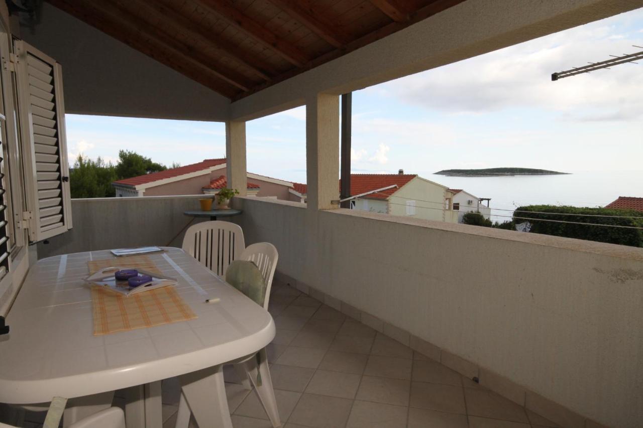 Apartments By The Sea Milna, Vis - 8896 Dış mekan fotoğraf